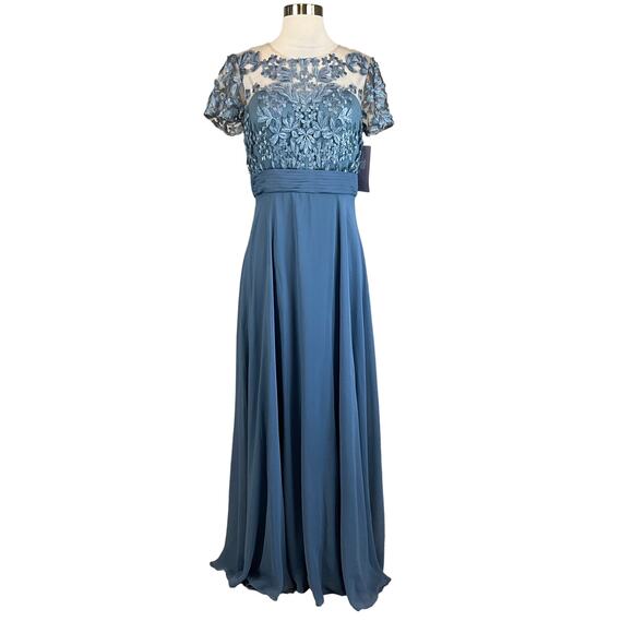 JS Collections Lace and Chiffon Evening Gown Blue Size 4 Short Sleeve Formal - Picture 1 of 13